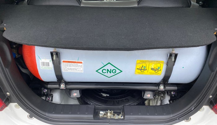 2021 Maruti Alto LXI CNG, CNG, Manual, 17,544 km, Boot Inside