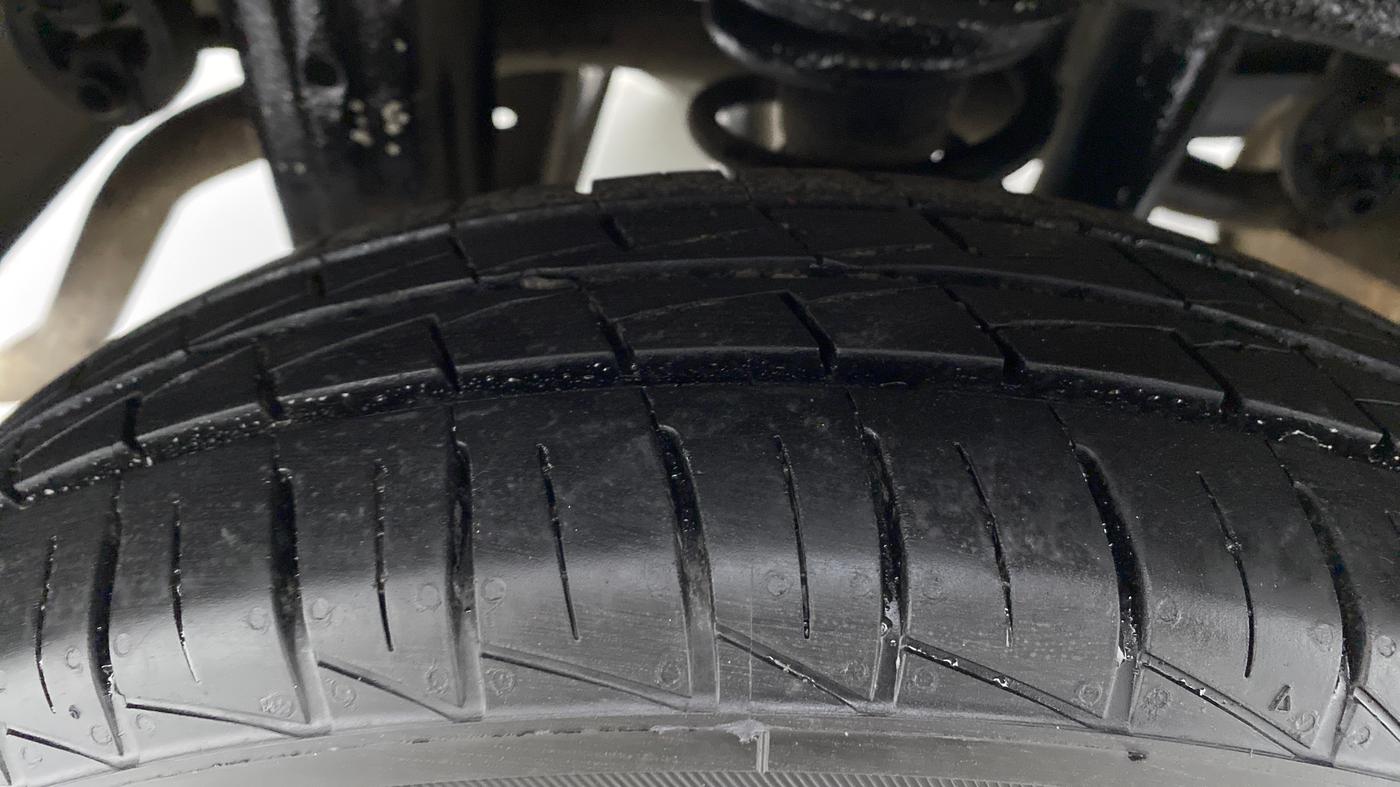 2021 Maruti Alto LXI CNG, CNG, Manual, 17,544 km, Right Rear Tyre Tread