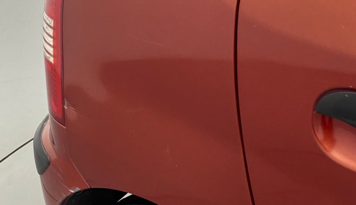 2013 Hyundai Santro Xing GL PLUS, Petrol, Manual, 6,111 km, Right quarter panel - Slightly dented