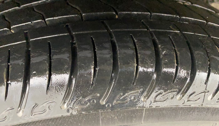 2023 Tata Tiago XT RHYTHM PETROL, Petrol, Manual, 15,104 km, Right Rear Tyre Tread