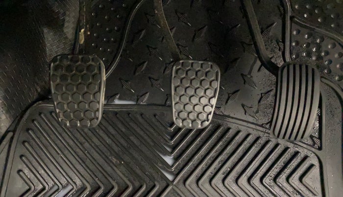 2023 Tata Tiago XT RHYTHM PETROL, Petrol, Manual, 15,104 km, Pedals