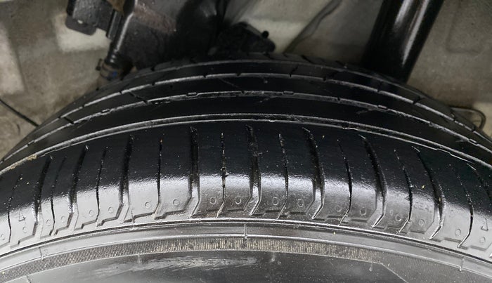 2021 Hyundai VENUE SX PLUS 1.0 TURBO DCT, Petrol, Automatic, 49,347 km, Left Rear Tyre Tread