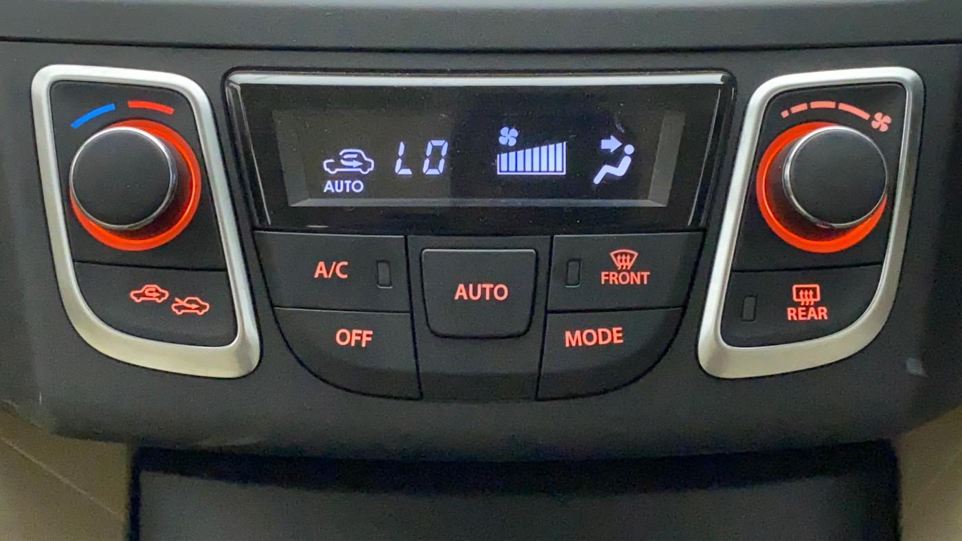 2022 Maruti Ciaz ALPHA 1.5 MT VTVT SHVS, Petrol, Manual, 281 km, Automatic Climate Control