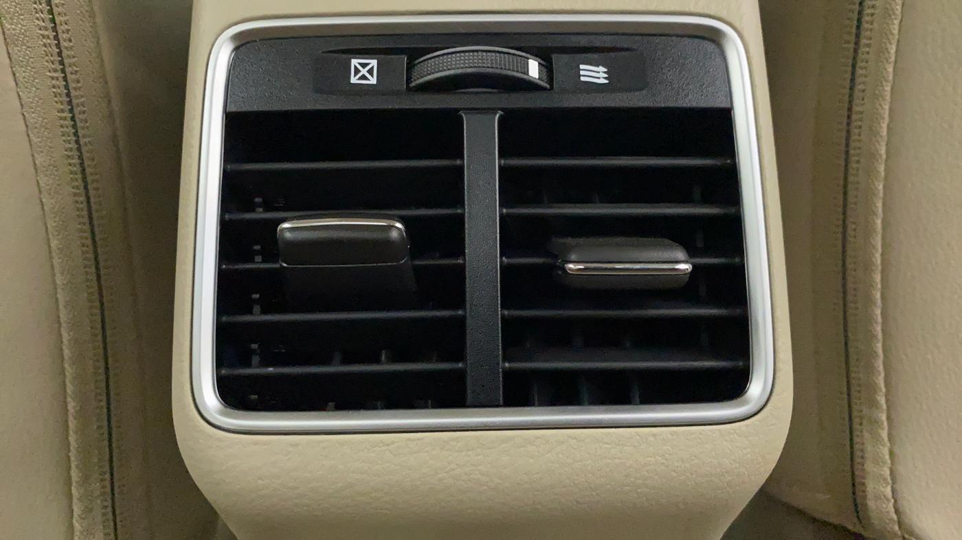 2022 Maruti Ciaz ALPHA 1.5 MT VTVT SHVS, Petrol, Manual, 281 km, Rear AC Vents
