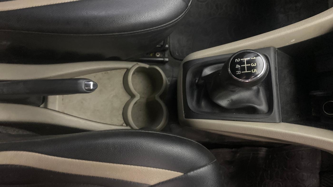 2017 Maruti Celerio ZXI, Petrol, Manual, 1,44,686 km, Gear Lever