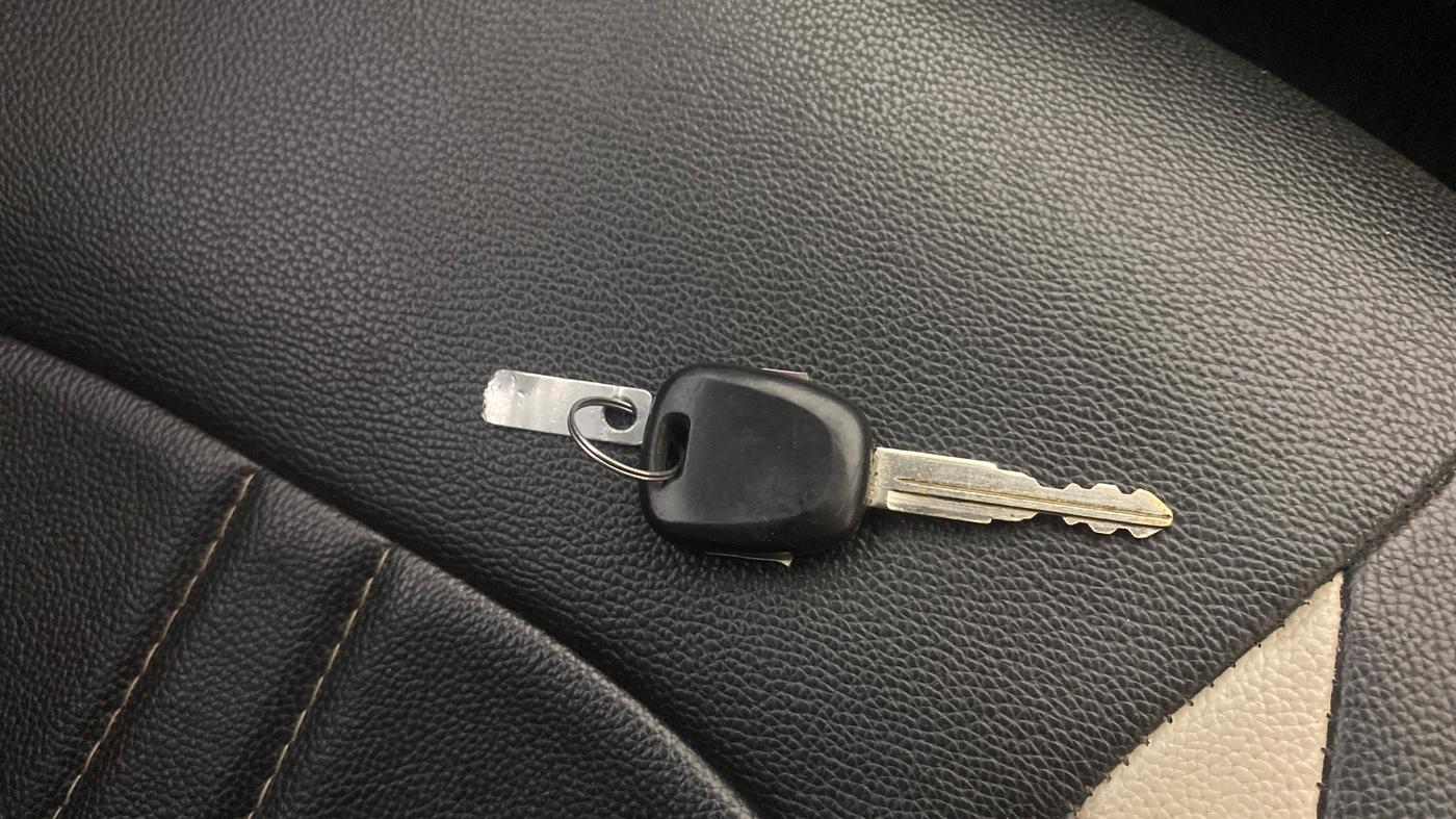 2017 Maruti Celerio ZXI, Petrol, Manual, 1,44,686 km, Key Close Up