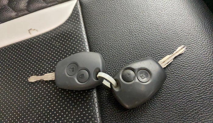 2019 Nissan Kicks XL DIESEL, Diesel, Manual, 61,756 km, Key Close Up