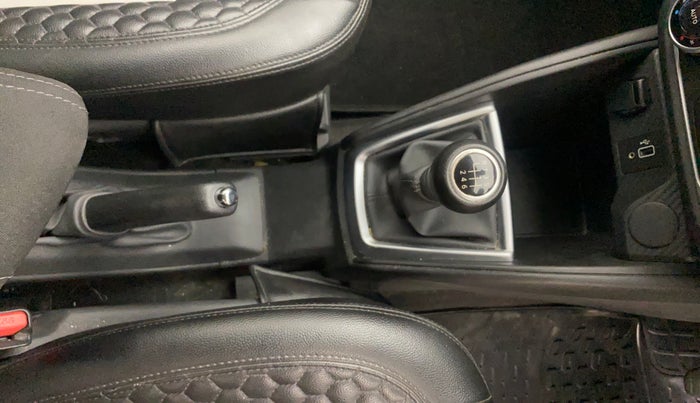 2019 Nissan Kicks XL DIESEL, Diesel, Manual, 61,756 km, Gear Lever