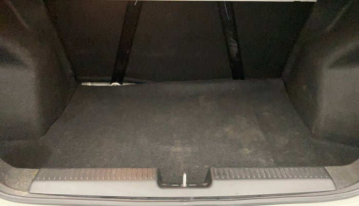 2024 Maruti Dzire VXI, Petrol, Manual, 19,924 km, Boot Inside