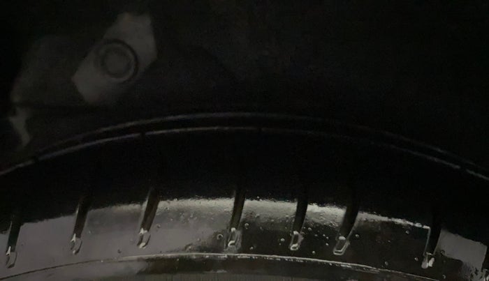 2012 Hyundai i10 MAGNA 1.1, Petrol, Manual, 90,773 km, Right Rear Tyre Tread