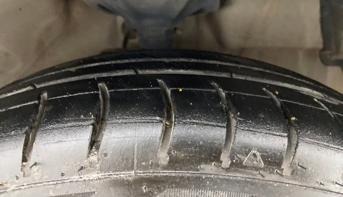 2019 Maruti Celerio ZXI AMT (O), Petrol, Automatic, 50,490 km, Right Front Tyre Tread