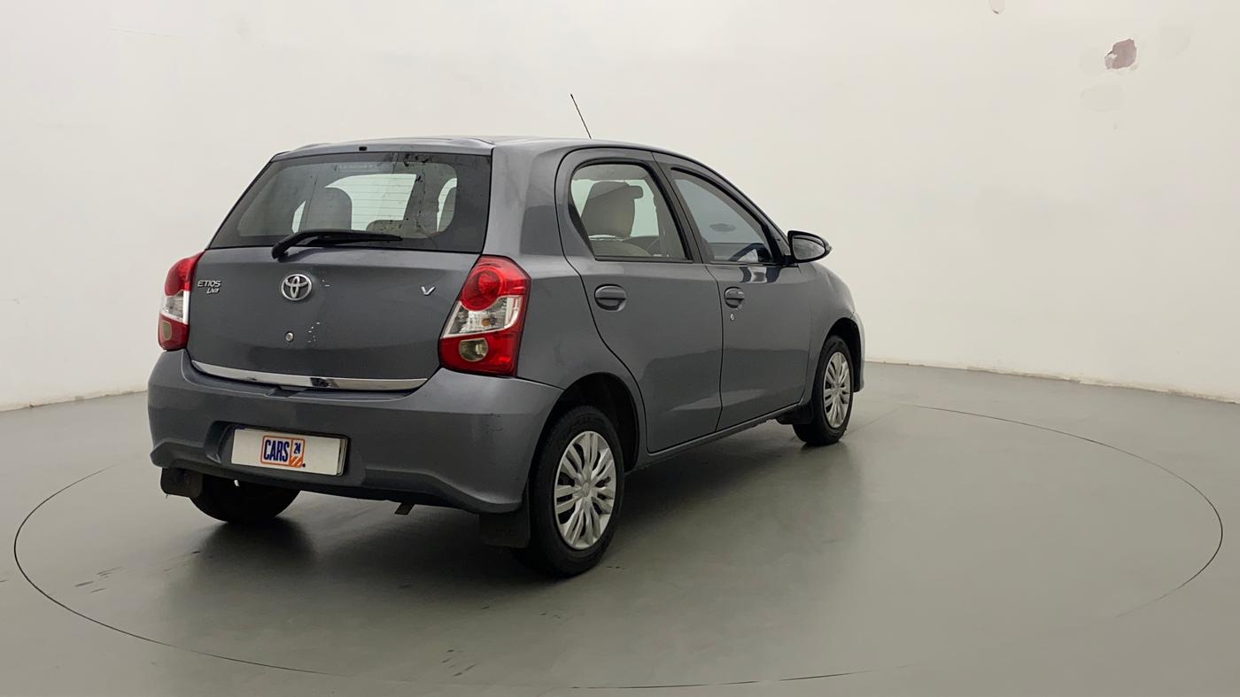 2017 Toyota Etios Liva V, Petrol, Manual, 50,456 km, Right Back Diagonal