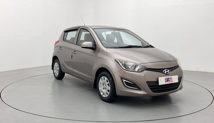 2013 Hyundai i20 MAGNA O 1.2, Petrol, Manual, 1,15,490 km, Right Front Diagonal