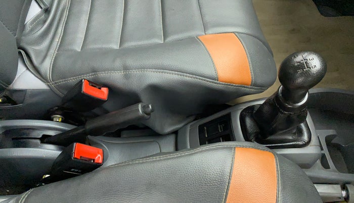 2016 Maruti Alto 800 LXI, Petrol, Manual, 32,210 km, Gear Lever