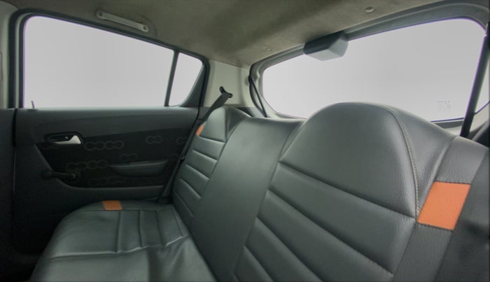 2016 Maruti Alto 800 LXI, Petrol, Manual, 32,210 km, Right Side Rear Door Cabin