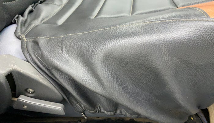 2016 Maruti Alto 800 LXI, Petrol, Manual, 32,210 km, Driver Side Adjustment Panel