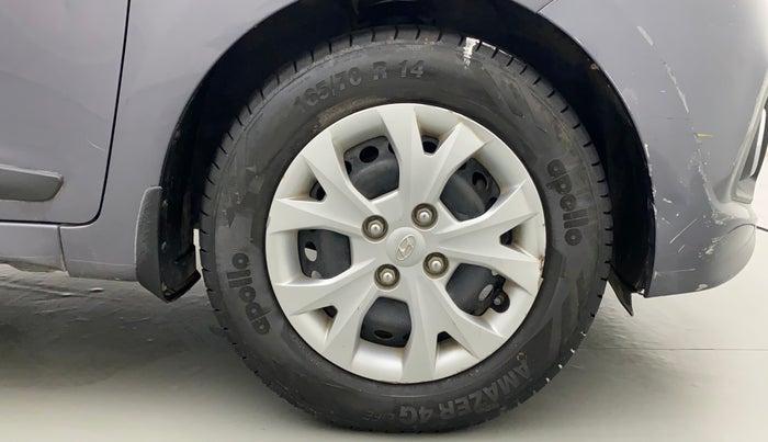 2014 Hyundai Grand i10 SPORTZ 1.2 KAPPA VTVT, Petrol, Manual, 56,750 km, Right Front Wheel