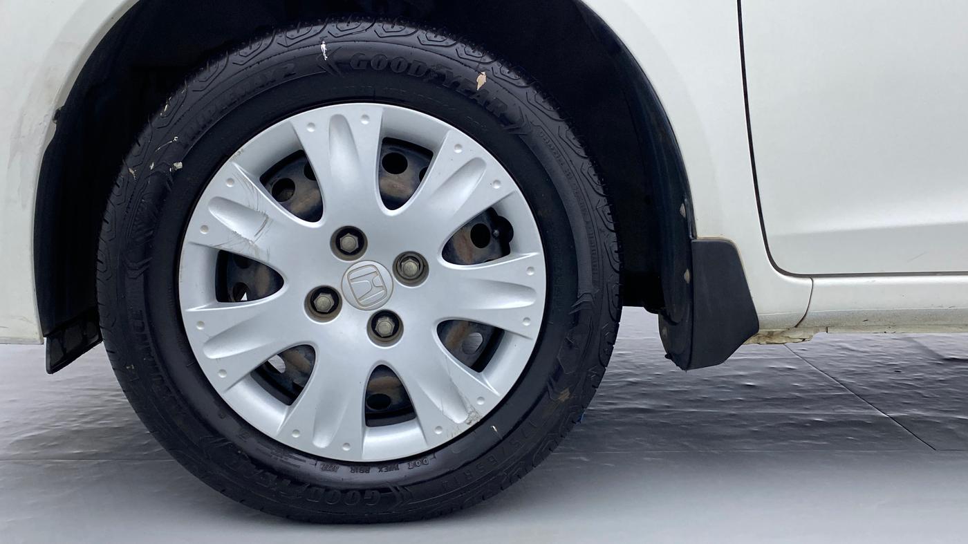 2014 Honda Amaze 1.2 SMT I VTEC, Petrol, Manual, 77,039 km, Left Front Wheel