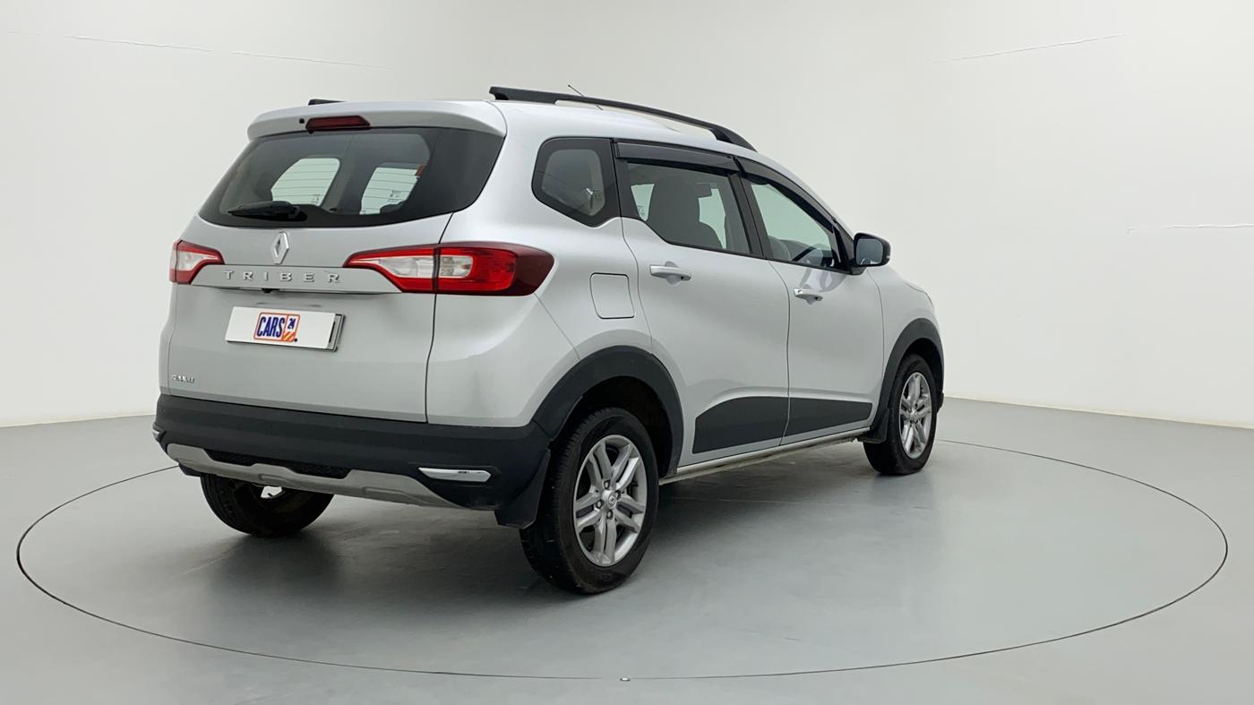 2022 Renault TRIBER 1.0 RXZ, Petrol, Manual, 4,705 km, Right Back Diagonal