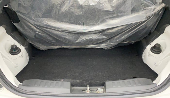 2022 Maruti Alto K10 LXI, Petrol, Manual, 1,063 km, Boot Inside