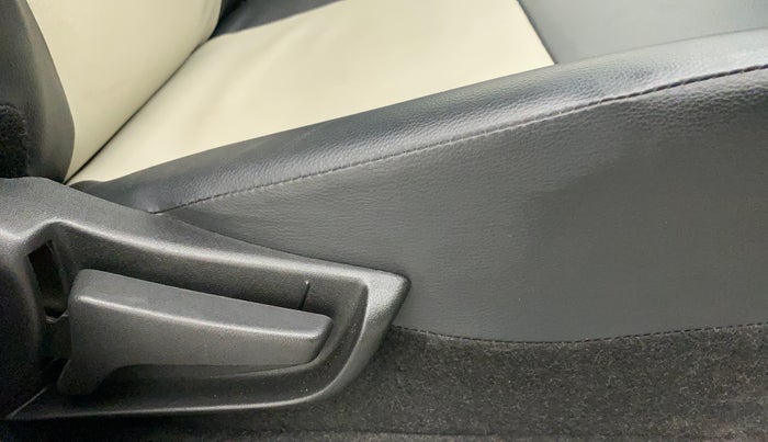 2022 Maruti Alto K10 LXI, Petrol, Manual, 1,063 km, Driver Side Adjustment Panel