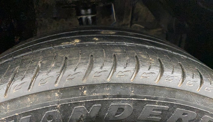 2019 Maruti Vitara Brezza VDI, Diesel, Manual, 69,805 km, Right Front Tyre Tread