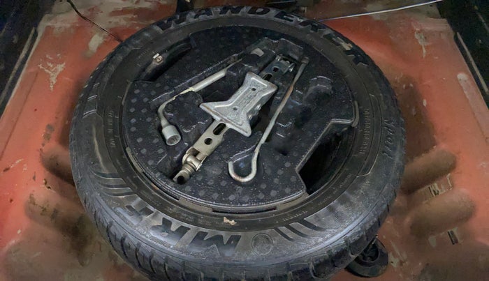 2019 Maruti Vitara Brezza VDI, Diesel, Manual, 69,805 km, Spare Tyre