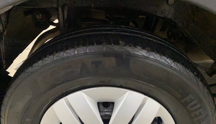 2021 Maruti Alto VXI, Petrol, Manual, 30,717 km, Right Rear Tyre Tread