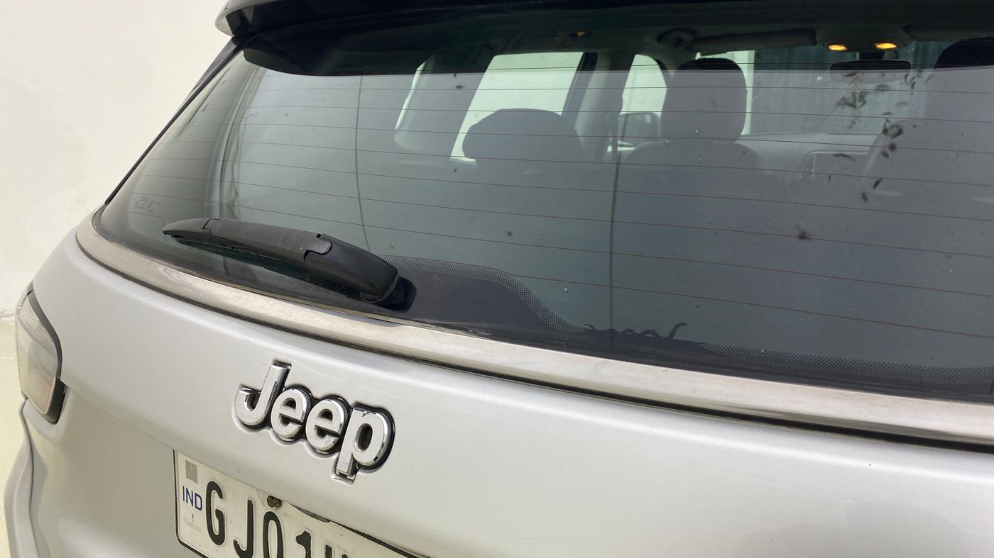 2017 Jeep Compass LIMITED (O) 2.0 DIESEL, Diesel, Manual, 1,15,974 km, Rear Wiper