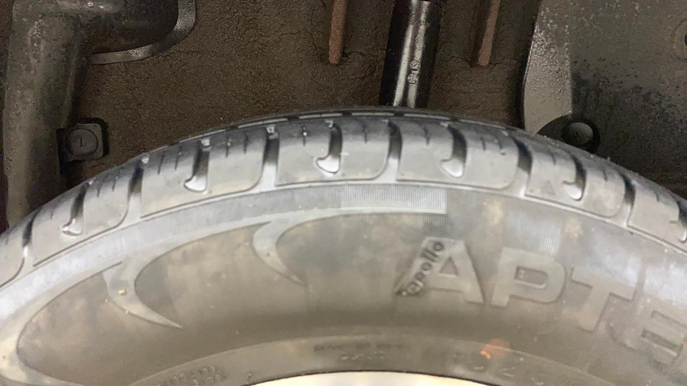 2019 Renault Duster RXS PETROL, Petrol, Manual, 40,770 km, Left Rear Tyre Tread