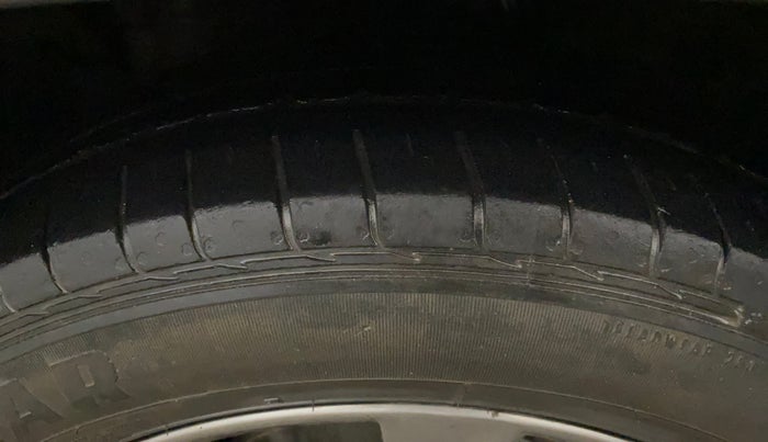 2021 KIA SELTOS HTX IVT 1.5 PETROL, Petrol, Automatic, 82,069 km, Left Front Tyre Tread