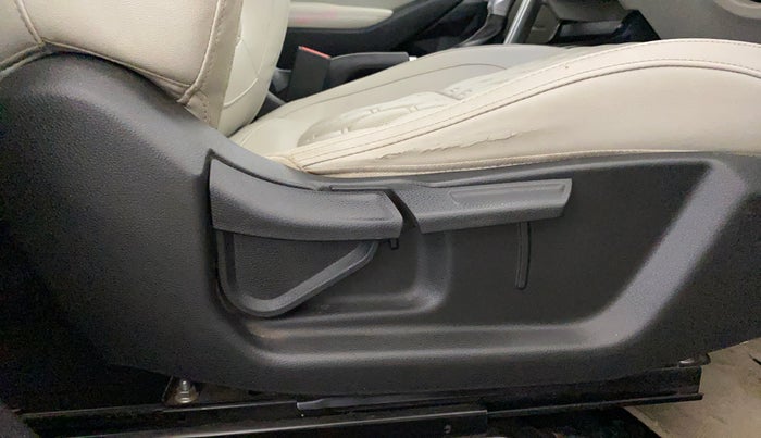 2021 KIA SELTOS HTX IVT 1.5 PETROL, Petrol, Automatic, 82,069 km, Driver Side Adjustment Panel