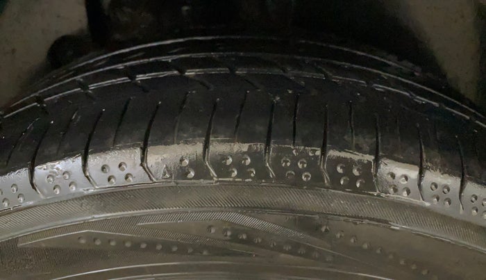 2021 KIA SELTOS HTX IVT 1.5 PETROL, Petrol, Automatic, 82,069 km, Right Rear Tyre Tread