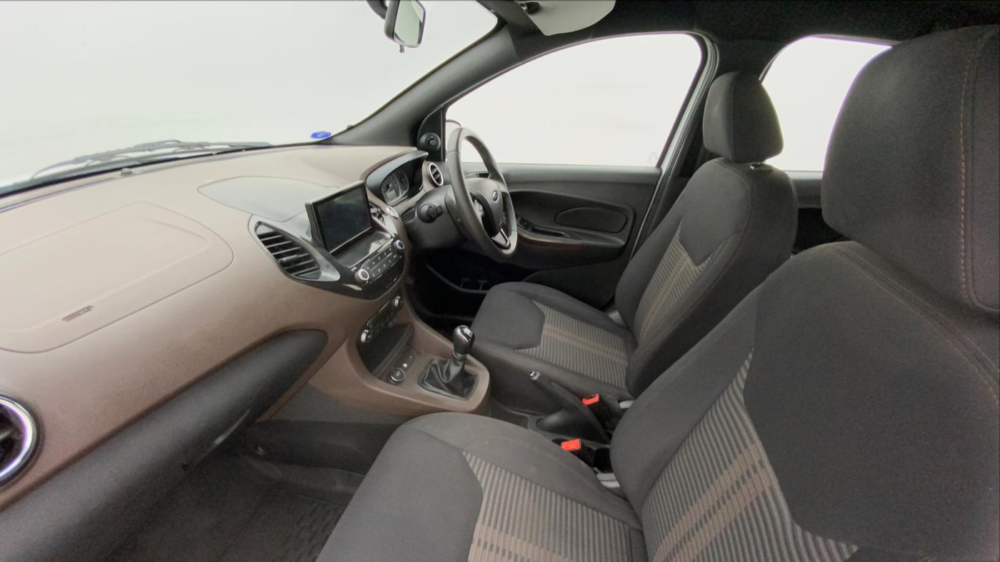 2019 Ford FREESTYLE TITANIUM 1.2 PETROL, Petrol, Manual, 39,320 km, Right Side Front Door Cabin