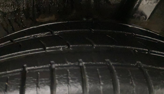 2019 Hyundai GRAND I10 NIOS MAGNA AMT 1.2 KAPPA VTVT, Petrol, Automatic, 24,867 km, Left Rear Tyre Tread