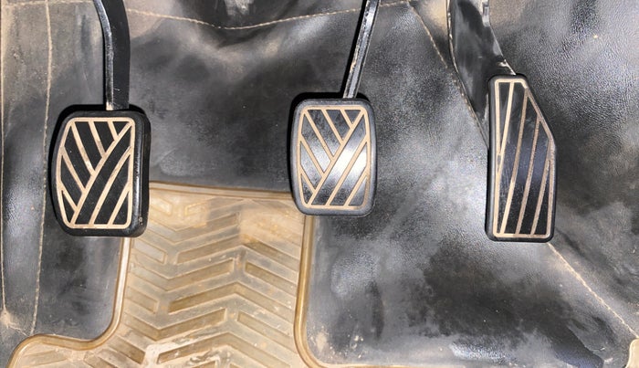 2019 Maruti IGNIS DELTA 1.2, Petrol, Manual, 47,075 km, Pedals