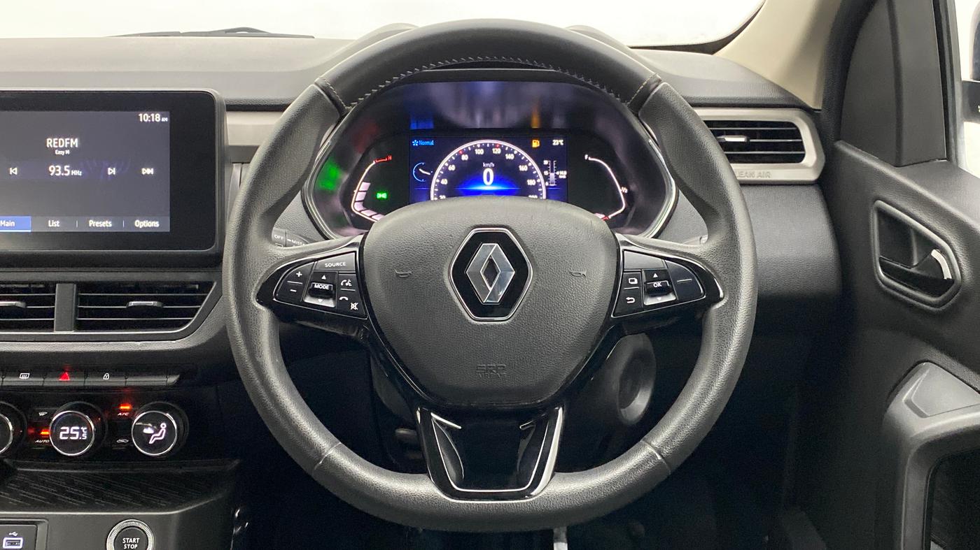 2021 Renault Kiger RXZ 1.0 MT, Petrol, Manual, 8,434 km, Steering Wheel Close Up