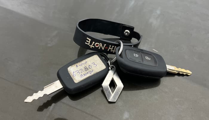 2018 Renault Kwid RXT 1.0 (O), Petrol, Manual, 36,831 km, Key Close Up
