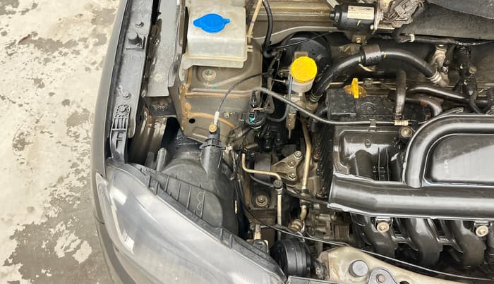 2018 Renault Kwid RXT 1.0 (O), Petrol, Manual, 36,831 km, Engine View - Right