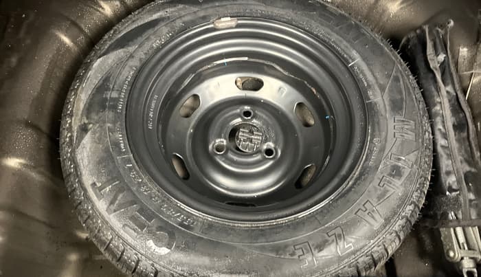 2018 Renault Kwid RXT 1.0 (O), Petrol, Manual, 36,831 km, Spare Tyre