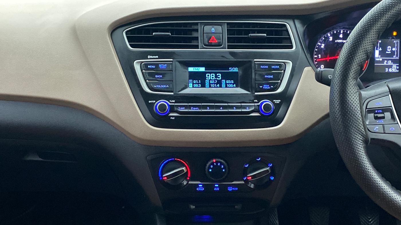 2018 Hyundai Elite i20 SPORTZ 1.2, Petrol, Manual, 31,690 km, Air Conditioner