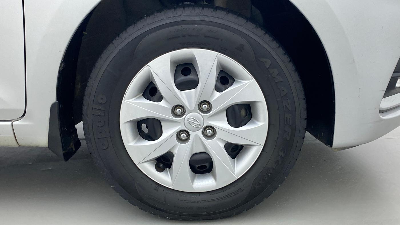 2018 Hyundai Elite i20 SPORTZ 1.2, Petrol, Manual, 31,690 km, Right Front Wheel