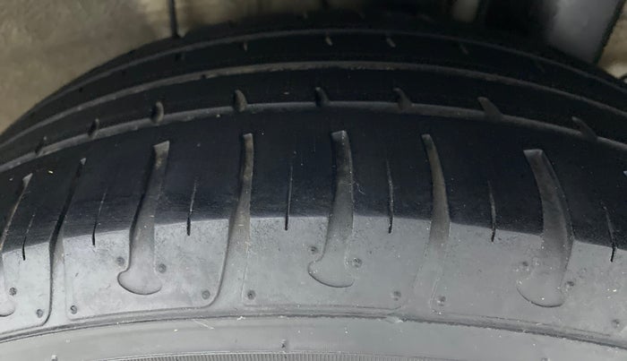 2018 Hyundai Elite i20 SPORTZ 1.2, Petrol, Manual, 31,690 km, Left Rear Tyre Tread