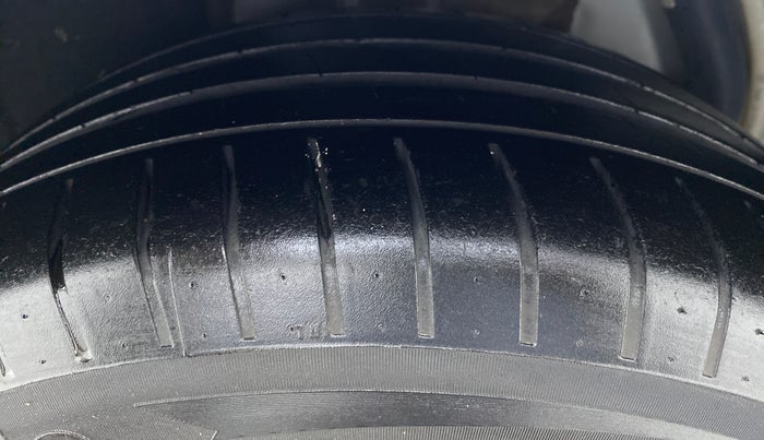 2018 Audi A3 35TDI PREMIUM, Diesel, Automatic, 40,876 km, Right Rear Tyre Tread