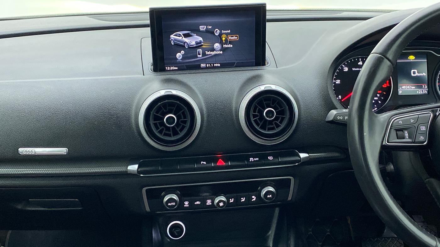 2018 Audi A3 35TDI PREMIUM, Diesel, Automatic, 40,876 km, Air Conditioner