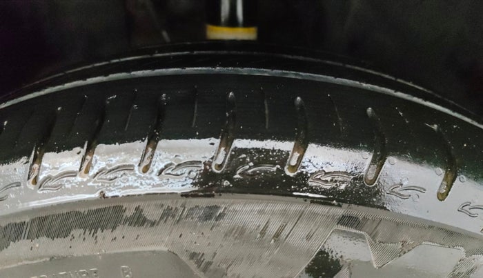 2023 Tata ALTROZ XZA PLUS DARK EDTION, Petrol, Automatic, 20,235 km, Right Front Tyre Tread