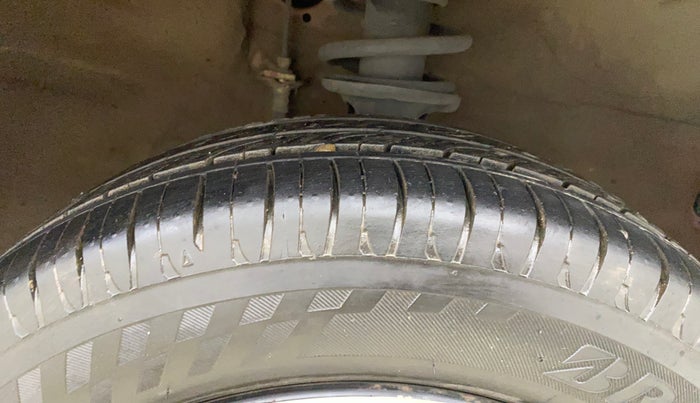 2017 Maruti Alto K10 VXI AMT, Petrol, Automatic, 34,139 km, Right Front Tyre Tread