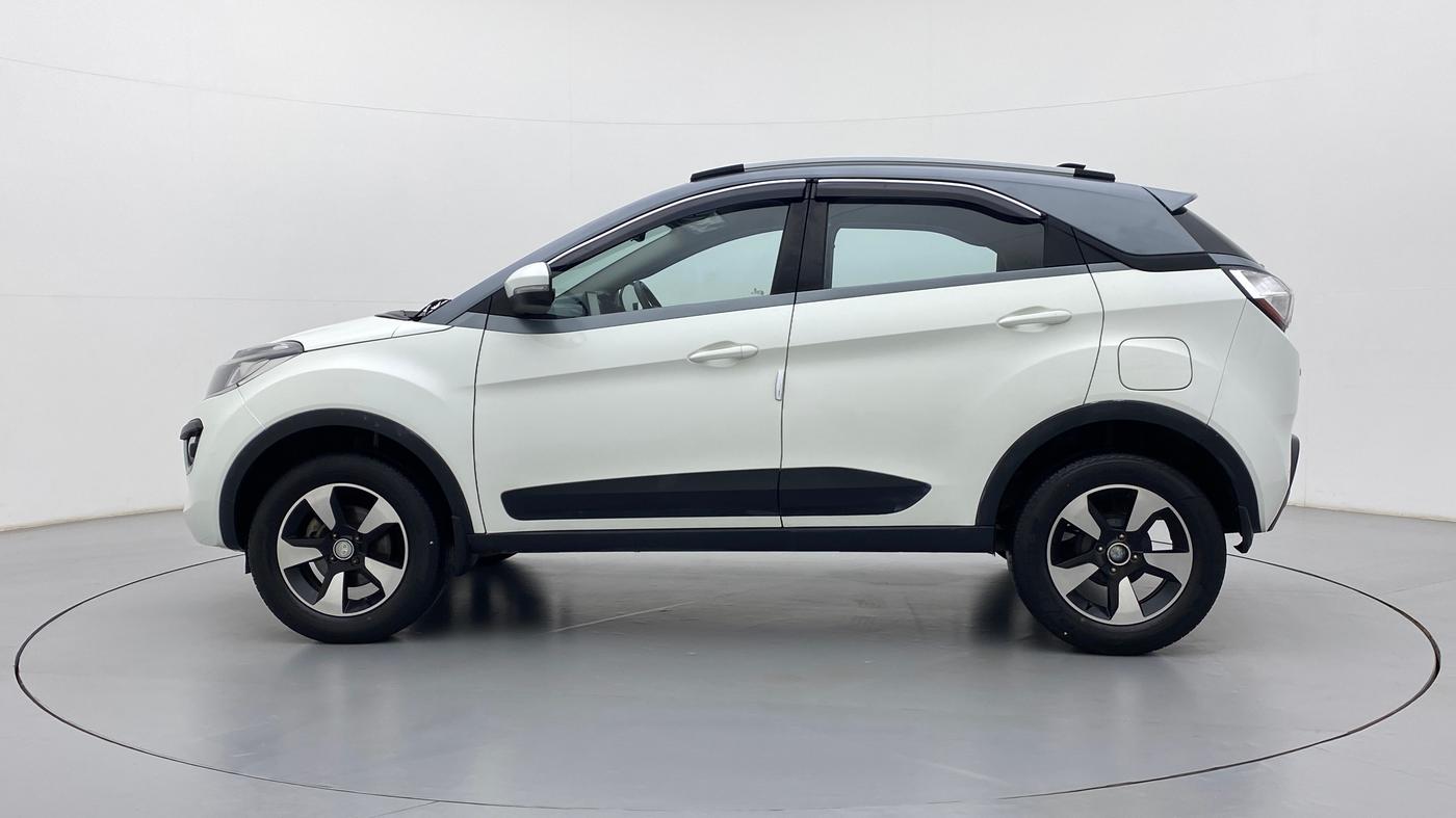 2018 Tata NEXON XZ+ 1.2 DUAL TONE, Petrol, Manual, 51,902 km, Left Side