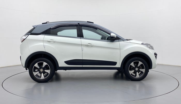 2018 Tata NEXON XZ+ 1.2 DUAL TONE, Petrol, Manual, 51,902 km, Right Side View