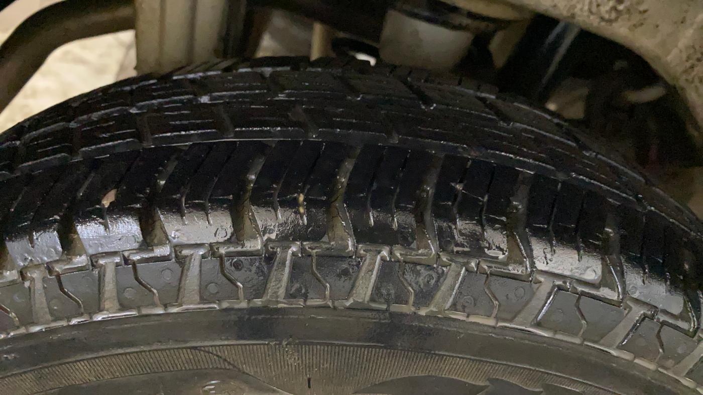 2017 Maruti Alto 800 LXI, Petrol, Manual, 15,049 km, Right Rear Tyre Tread